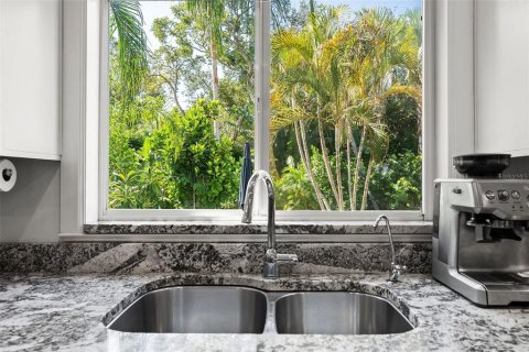 Villa ou maison à vendre à Tampa, Floride: 3 chambres, 190.26 m2 № 1903012 - photo 18