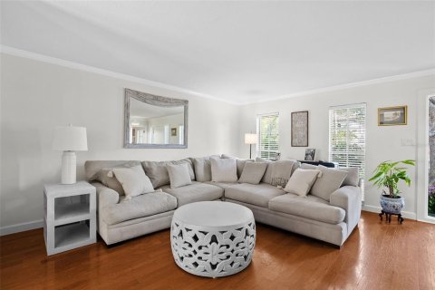 Villa ou maison à vendre à Tampa, Floride: 3 chambres, 190.26 m2 № 1903012 - photo 6