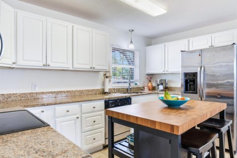 House in Saint Petersburg, Florida 2 bedrooms, 85.1 sq.m. № 1663175 - photo 18