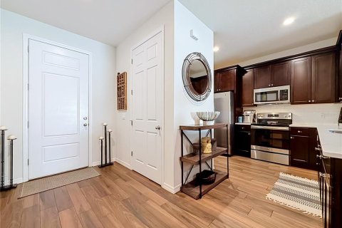 Touwnhouse à vendre à Clearwater, Floride: 3 chambres, 148.92 m2 № 2420171 - photo 4