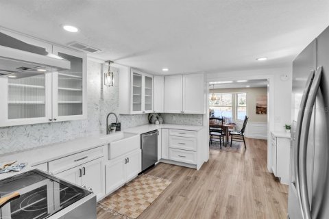 Casa en venta en New Port Richey, Florida, 3 dormitorios, 153.47 m2 № 1788304 - foto 9