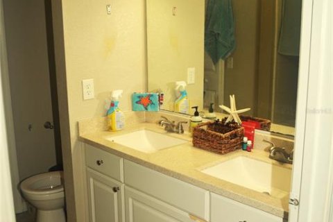 Condo in Sarasota, Florida, 3 bedrooms  № 1746748 - photo 24