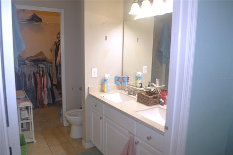 Condo in Sarasota, Florida, 3 bedrooms  № 1746748 - photo 23