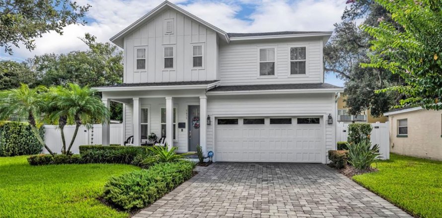 Casa en Orlando, Florida 4 dormitorios, 241.17 m2 № 1919779