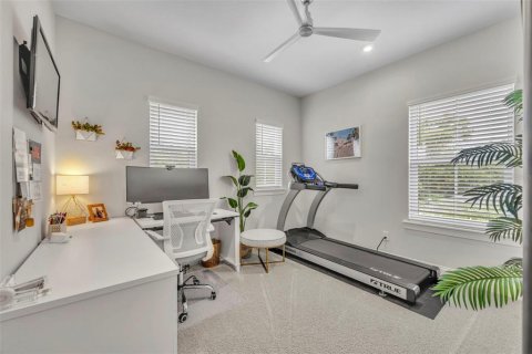 Casa en venta en Orlando, Florida, 4 dormitorios, 241.17 m2 № 1919779 - foto 21