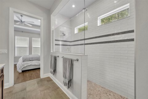 Casa en venta en Orlando, Florida, 4 dormitorios, 241.17 m2 № 1919779 - foto 17