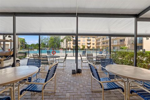 Copropriété à vendre à Tampa, Floride: 1 chambre, 54.44 m2 № 1902917 - photo 18