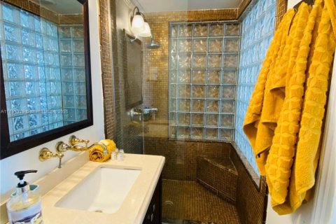 Condominio en venta en Miami Beach, Florida, 1 dormitorio, 38.09 m2 № 1861167 - foto 4