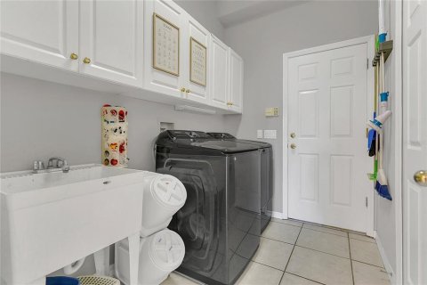 Casa en alquiler en Oviedo, Florida, 3 dormitorios, 187.2 m2 № 1910549 - foto 14