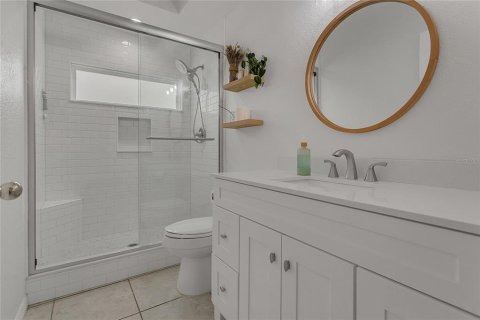 Casa en alquiler en Oviedo, Florida, 3 dormitorios, 187.2 m2 № 1910549 - foto 12