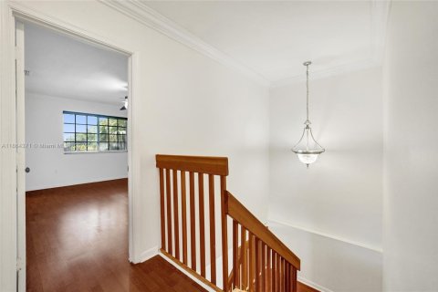 Casa en venta en Pembroke Pines, Florida, 4 dormitorios, 186.83 m2 № 1892627 - foto 20