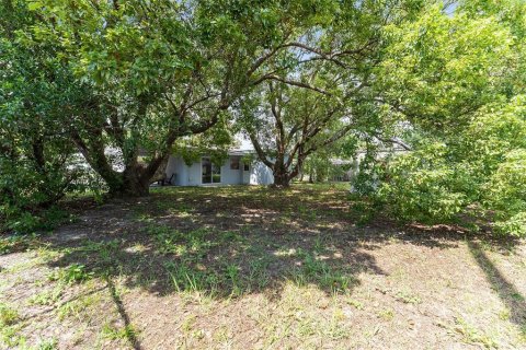 House in Casselberry, Florida 3 bedrooms, 79.43 sq.m. № 2234233 - photo 20