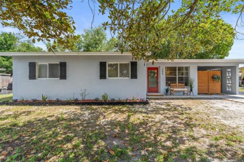 House in Casselberry, Florida 3 bedrooms, 79.43 sq.m. № 2234233 - photo 2
