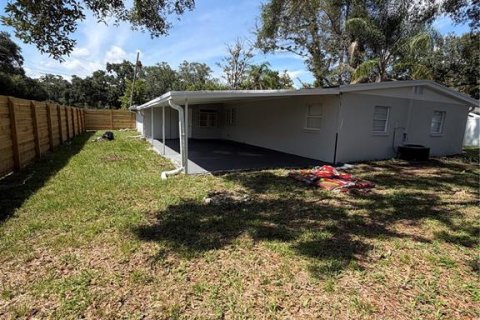 Villa ou maison à vendre à Tampa, Floride: 3 chambres, 142.6 m2 № 2234629 - photo 28