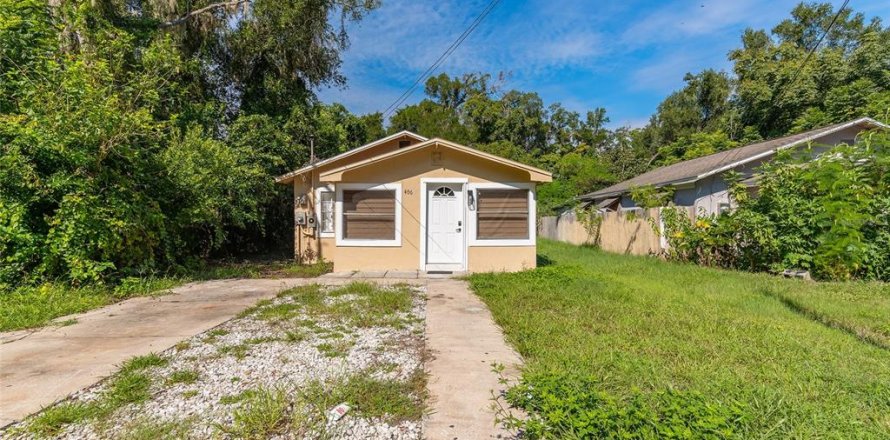 Villa ou maison à DeLand, Floride 3 chambres, 75.62 m2 № 1919068