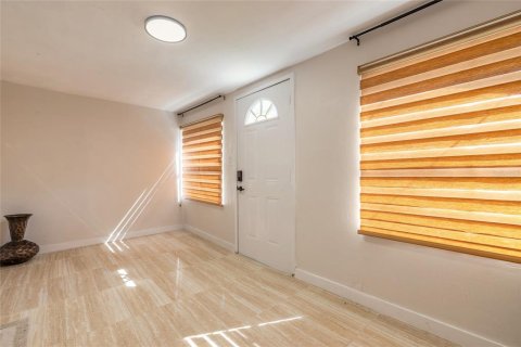 Villa ou maison à vendre à DeLand, Floride: 3 chambres, 75.62 m2 № 1919068 - photo 4