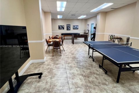 Condo in Miami Beach, Florida, 1 bedroom  № 2087305 - photo 28