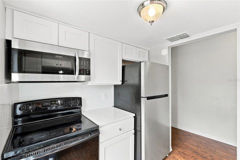 Купить коммерческую недвижимость в Сент-Питерсберг, Флорида 4 спальни, 156.08м2, № 2354519 - фото 10