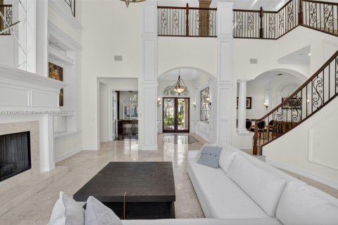 Villa ou maison à louer à Boca Raton, Floride: 5 chambres, 514.03 m2 № 1970277 - photo 7