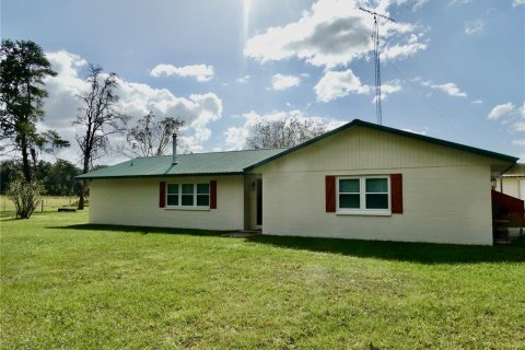 Villa ou maison à Newberry, Floride 4 chambres, 229 m2 № 2437284