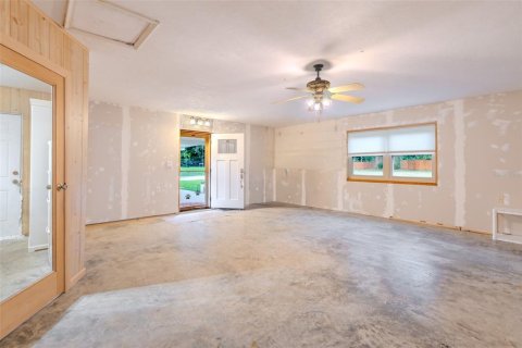 Villa ou maison à vendre à Newberry, Floride: 4 chambres, 229 m2 № 2437284 - photo 28