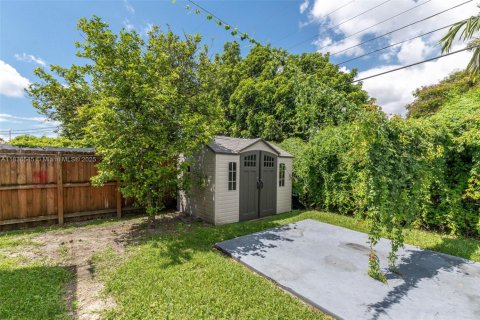 Villa ou maison à louer à Miami, Floride: 4 chambres, 164.07 m2 № 1820253 - photo 22