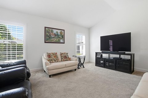 Casa en venta en The Villages, Florida, 3 dormitorios, 203.92 m2 № 2206514 - foto 18