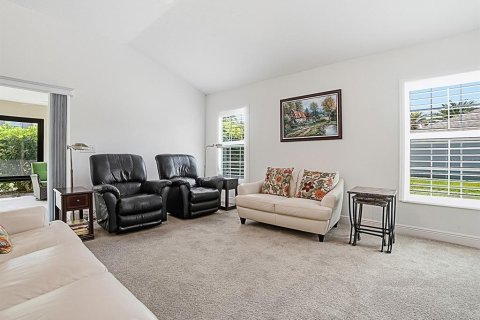 Casa en venta en The Villages, Florida, 3 dormitorios, 203.92 m2 № 2206514 - foto 17
