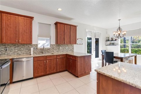 Townhouse in Orlando, Florida 3 bedrooms, 137.5 sq.m. № 2197527 - photo 7