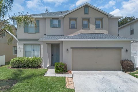Casa en Davenport, Florida 5 dormitorios, 287.72 m2 № 2120165