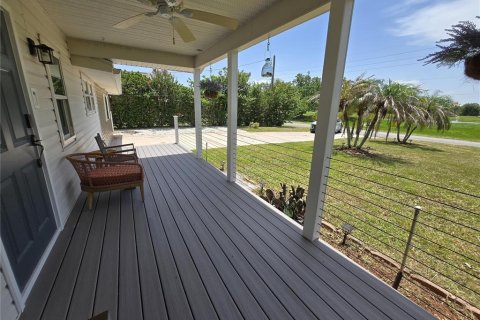 House in Kissimmee, Florida 3 bedrooms, 191.75 sq.m. № 2236554 - photo 17