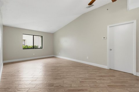 Casa en venta en Port St. Lucie, Florida, 3 dormitorios, 197.88 m2 № 2262221 - foto 20