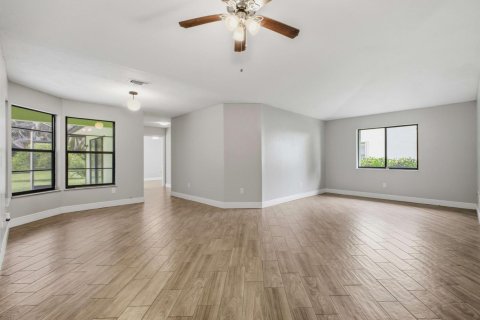 Casa en venta en Port St. Lucie, Florida, 3 dormitorios, 197.88 m2 № 2262221 - foto 16