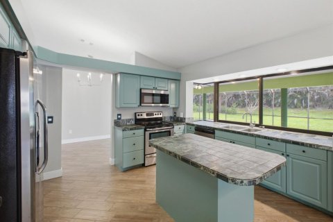 Casa en venta en Port St. Lucie, Florida, 3 dormitorios, 197.88 m2 № 2262221 - foto 13