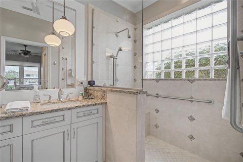 House in Naples, Florida 3 bedrooms, 137.59 sq.m. № 2044449 - photo 19