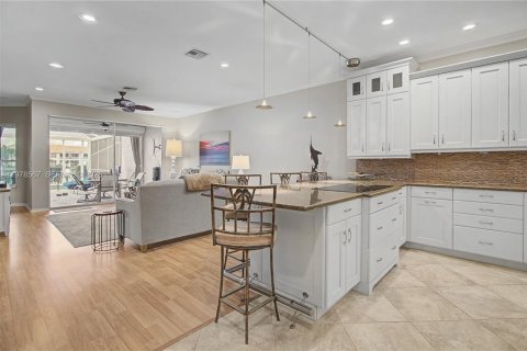 House in Naples, Florida 3 bedrooms, 137.59 sq.m. № 2044449 - photo 6