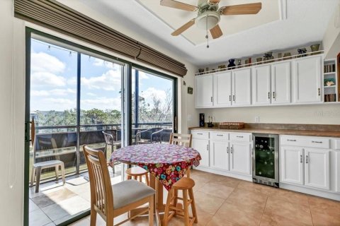 Condo in Saint Petersburg, Florida, 2 bedrooms  № 1827832 - photo 23