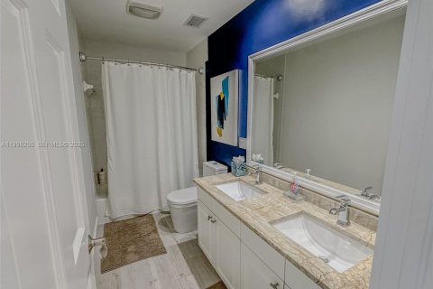 Villa ou maison à vendre à Palm Beach Gardens, Floride: 4 chambres, 314.66 m2 № 2067388 - photo 21