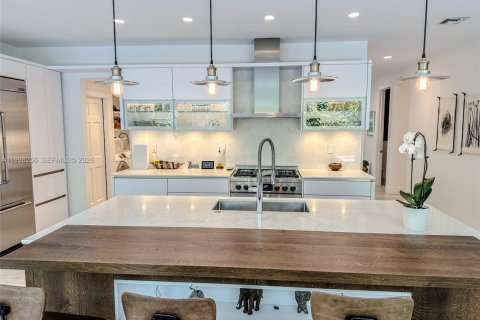 Villa ou maison à vendre à Palm Beach Gardens, Floride: 4 chambres, 314.66 m2 № 2067388 - photo 6