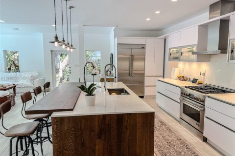 Villa ou maison à vendre à Palm Beach Gardens, Floride: 4 chambres, 314.66 m2 № 2067388 - photo 5