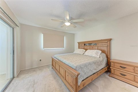 House in Bradenton, Florida 3 bedrooms, 137.77 sq.m. № 1802357 - photo 21