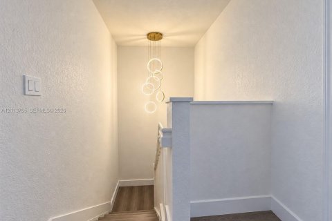 Townhouse in Homestead, Florida 3 bedrooms, 130.81 sq.m. № 2435320 - photo 6