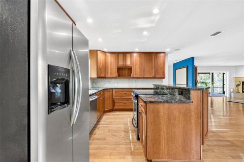 Villa ou maison à vendre à Gainesville, Floride: 4 chambres, 365.85 m2 № 2344768 - photo 8