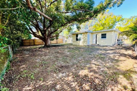 House in Dunedin, Florida 2 bedrooms, 97.83 sq.m. № 2393886 - photo 20