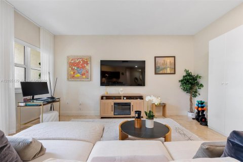 Copropriété à vendre à Aventura, Floride: 1 chambre, 84.91 m2 № 2417483 - photo 8