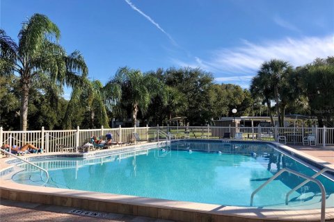 Casa en venta en Clearwater, Florida, 2 dormitorios, 75.44 m2 № 1720258 - foto 17