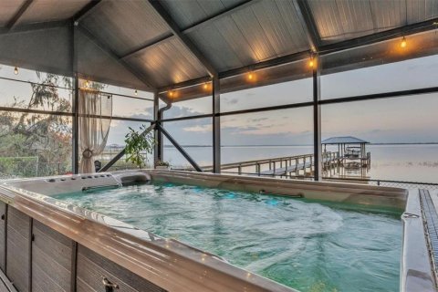 House in Frostproof, Florida 3 bedrooms, 163.14 sq.m. № 1567944 - photo 14