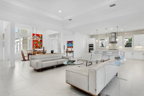 Villa ou maison à vendre à Sarasota, Floride: 3 chambres, 248.33 m2 № 2437157 - photo 14