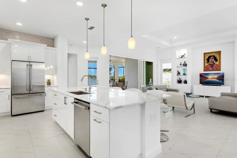 Villa ou maison à vendre à Sarasota, Floride: 3 chambres, 248.33 m2 № 2437157 - photo 21