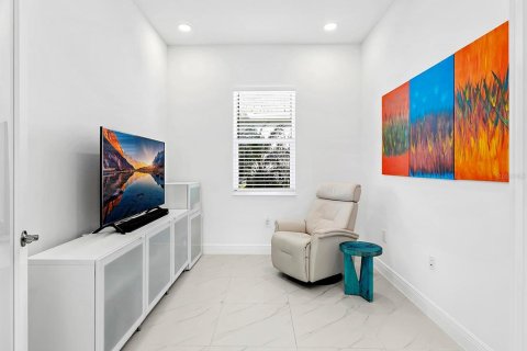 Villa ou maison à vendre à Sarasota, Floride: 3 chambres, 248.33 m2 № 2437157 - photo 27